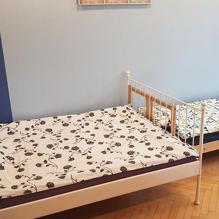 Studiospanie Studio Kapitana Z Balkonem Na Parterze Gdańsk Extérieur photo