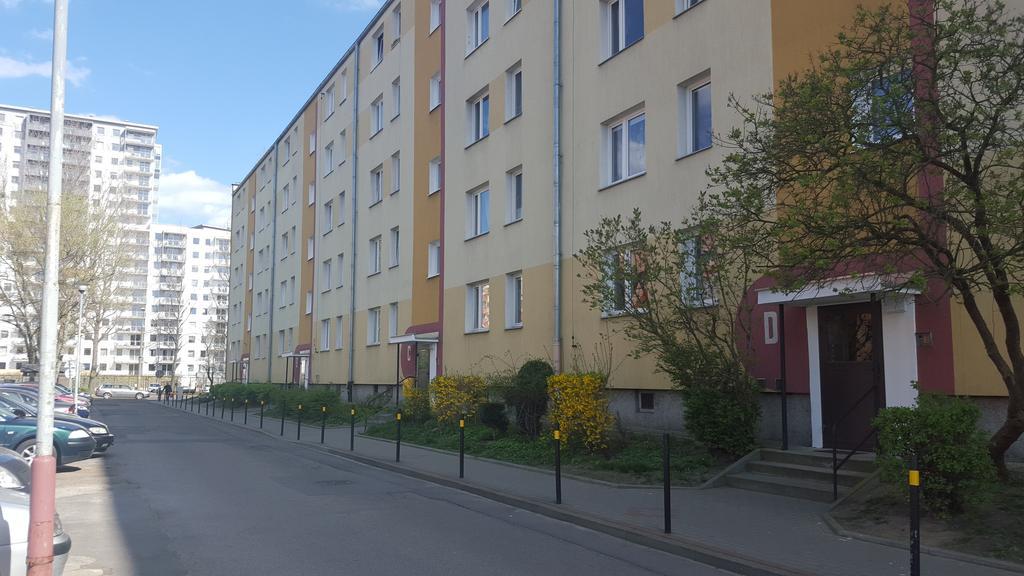 Studiospanie Studio Kapitana Z Balkonem Na Parterze Gdańsk Extérieur photo